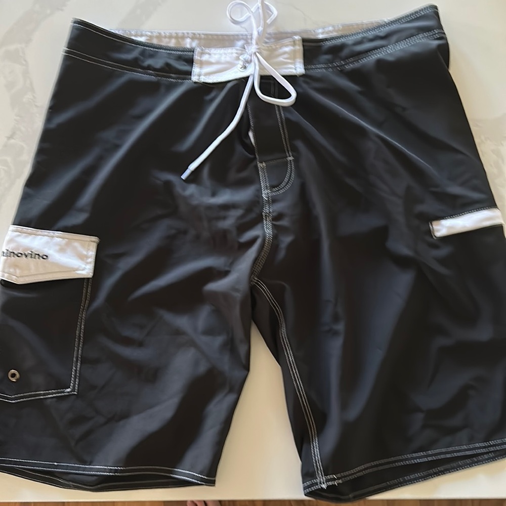 Ninovino surf shorts